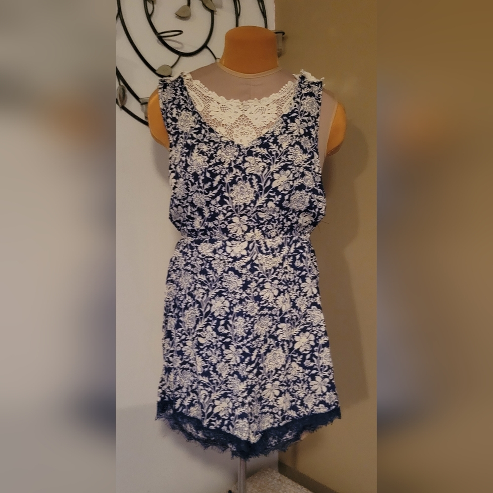 Romper - Picture 13 of 14